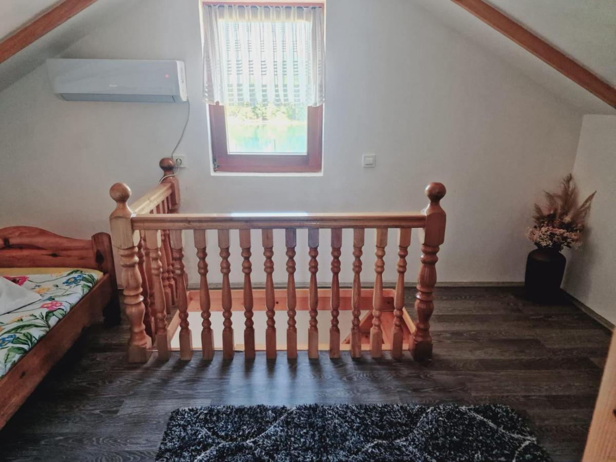 Kuca Za Odmor Susnjar Villa Ripac Ngoại thất bức ảnh
