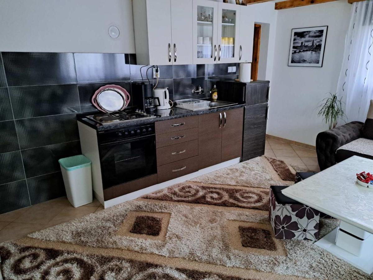 Kuca Za Odmor Susnjar Villa Ripac Ngoại thất bức ảnh