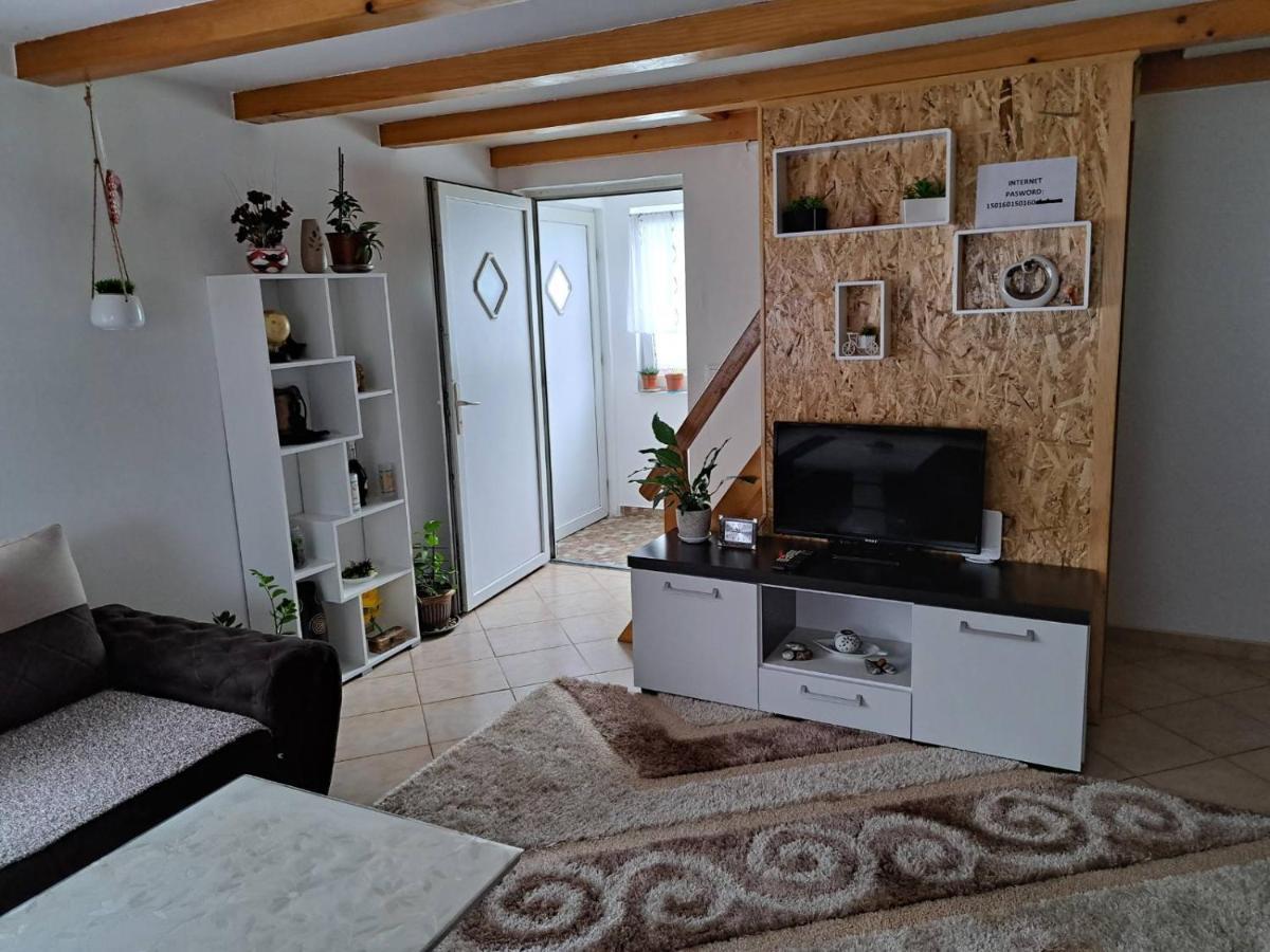 Kuca Za Odmor Susnjar Villa Ripac Ngoại thất bức ảnh